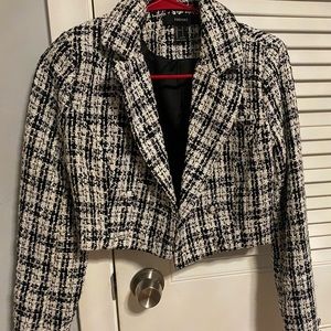 Cropped Tweed Blazer